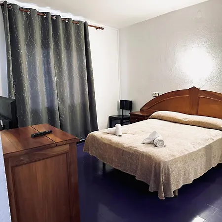 New Roser Hotel