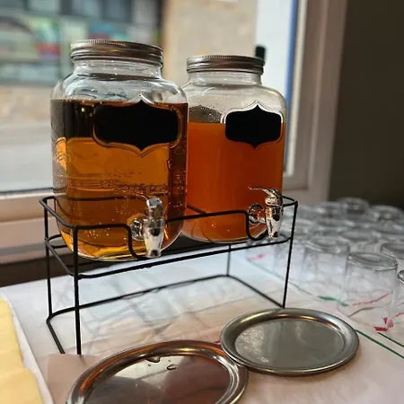 New Roser 2* L' Escala