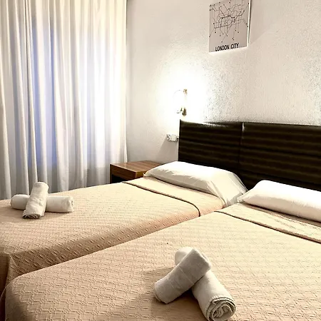 New Roser 2* L' Escala