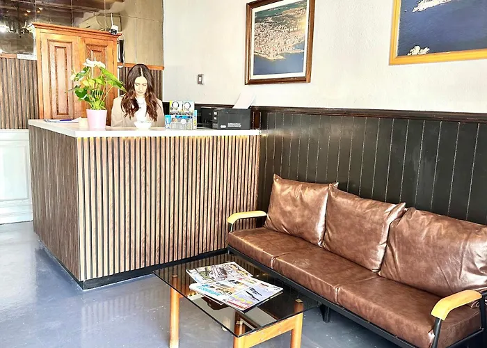 Hotel New Roser 2*
